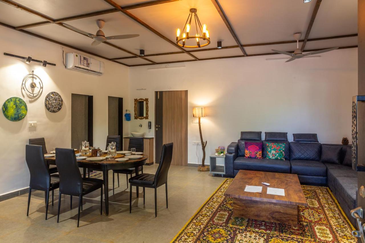 Saffronstays Apricus Farm, Karjat Esterno foto