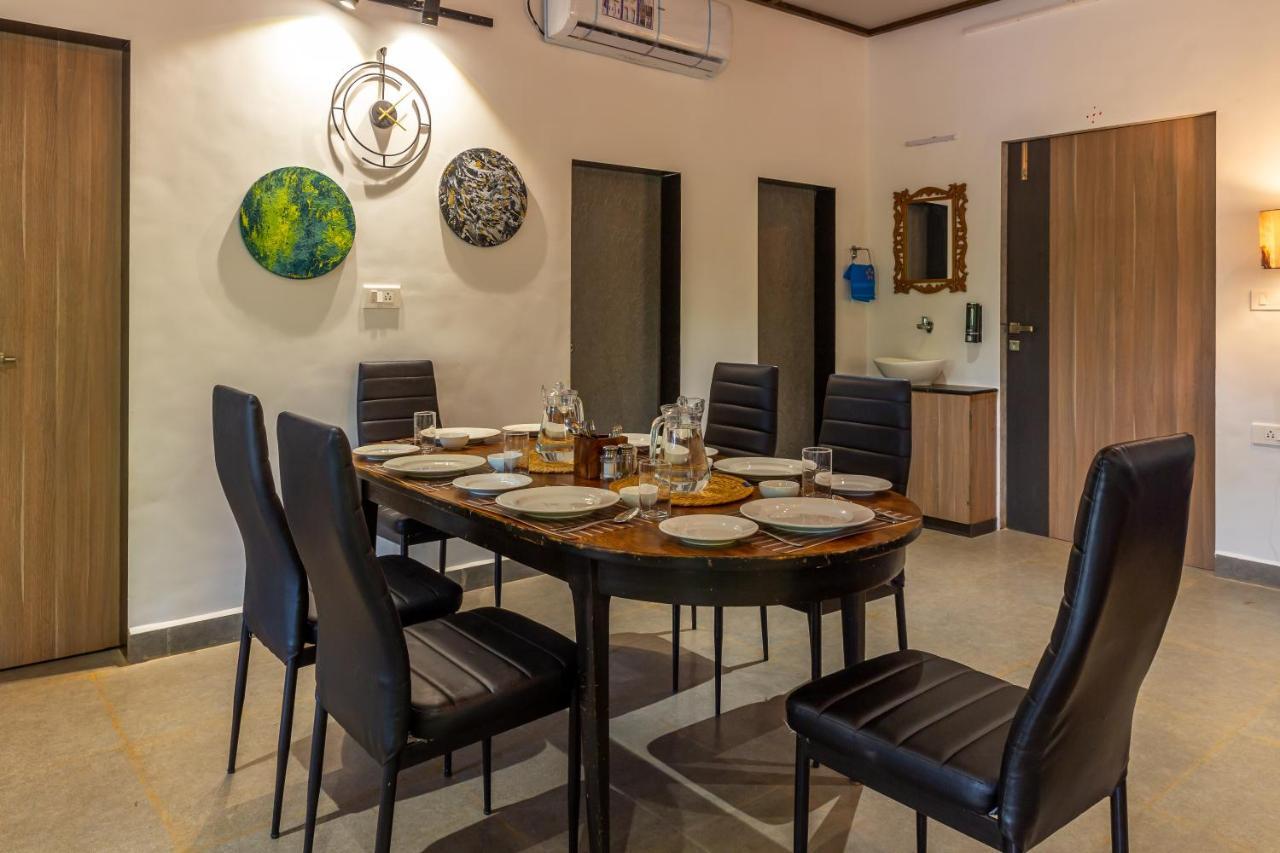 Saffronstays Apricus Farm, Karjat Esterno foto